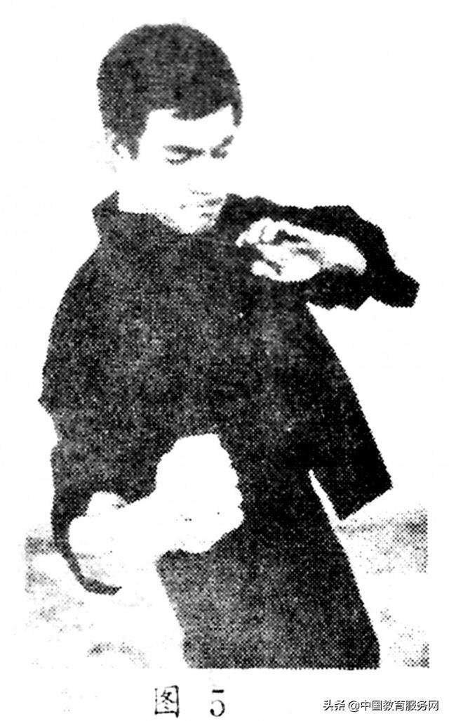 柔道友谊赛上演强强对话，燕山犀牛队翻盘塞外飞鹰队，战术调整见效；二次进攻频频奏效的简单介绍-爱游戏棋牌电竞