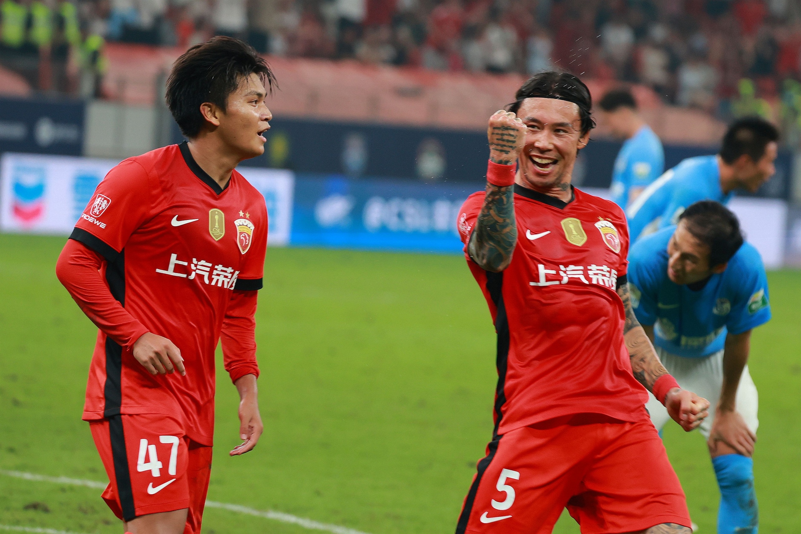 爱游戏官网 -关于广州队发布备战花絮，窗口期止住颓势，英超任务艰巨，球队文化再被提及的信息