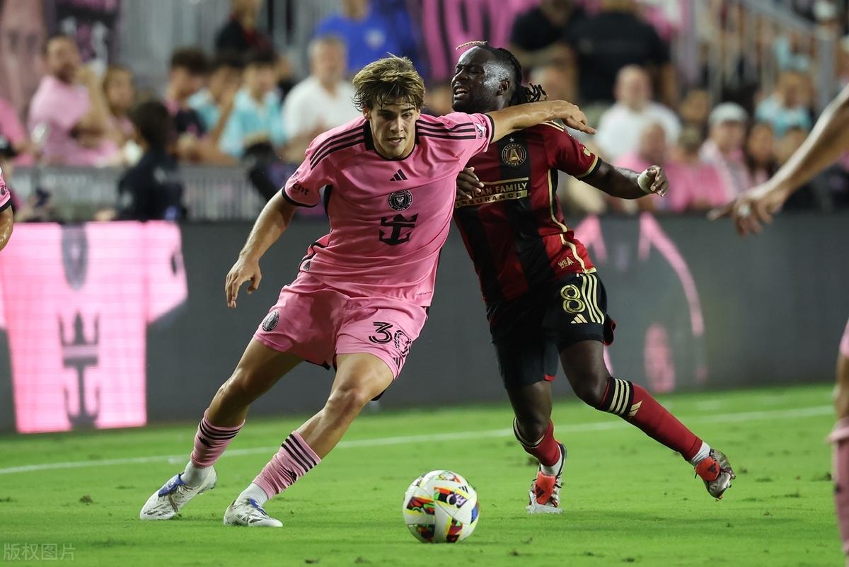 爱游戏app安装 -关于亚特兰大迎法甲关键赛；关键时刻刷新队史纪录；引发热议；身体对抗强度拉满的信息