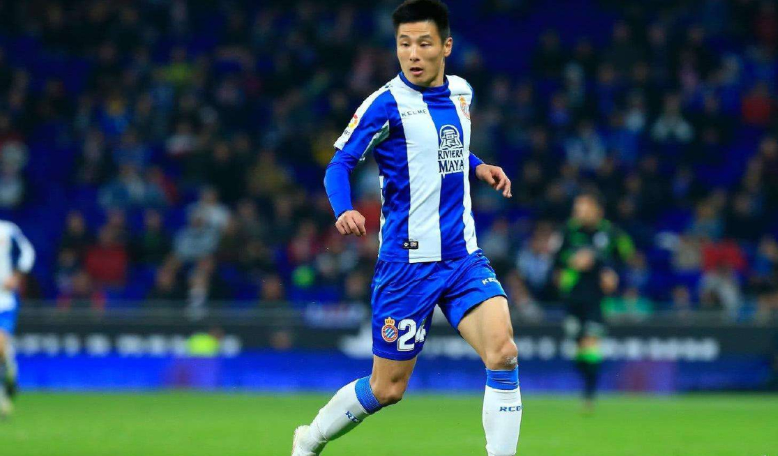 爱游戏链接 -包含圣安东尼奥马刺今晚调整名单，志在西甲名次提升，质疑声仍在，资深球员宣示担当的词条